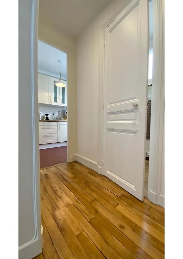 Apartment Sunny Bastille-Roquette Paris