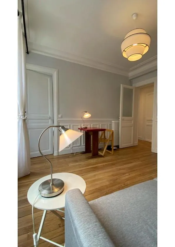 Apartment Sunny Bastille-Roquette Paris